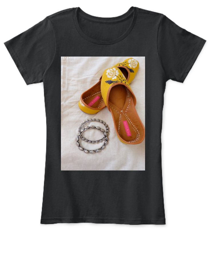 BLACK T SHIRT FOR GILS - Front